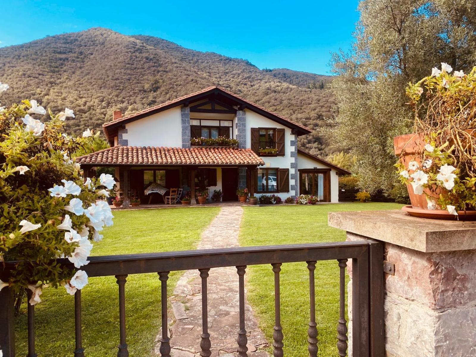 Вилла Excepcional Casa El Olivo Охедо Экстерьер фото